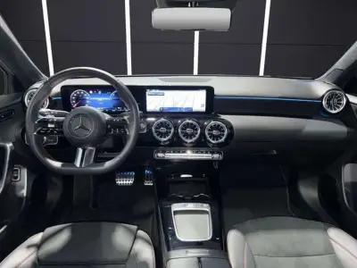 Mercedes-Benz Clase A 2025 · foto 9