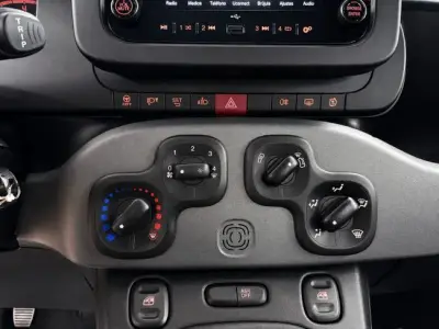 Fiat Panda 2023 · foto 13