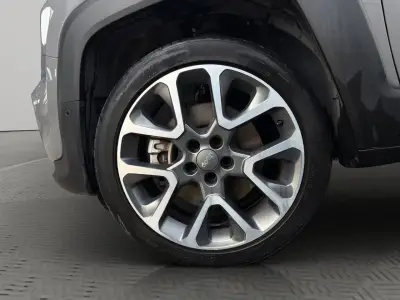 Jeep Renegade 2022 · foto 8