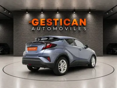 Toyota C-HR 2023 · foto 4