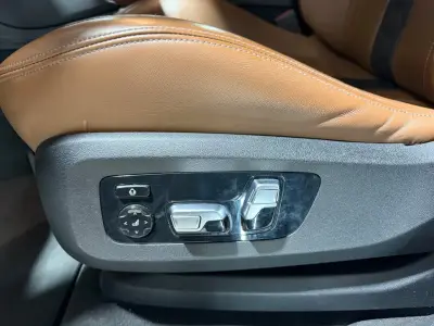 BMW X6 M 2022 · foto 15