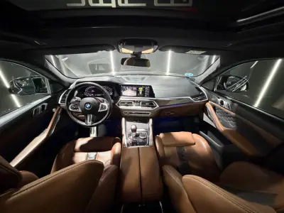 BMW X6 M 2022 · foto 17