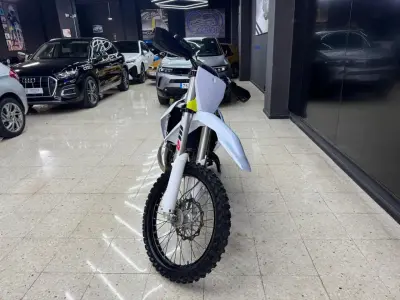 Husqvarna TC 125 2021 · foto 4
