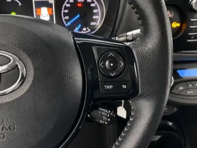 Toyota Yaris 2018 · foto 9