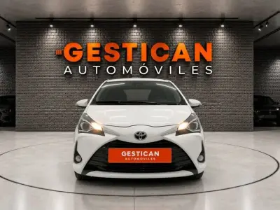 Toyota Yaris 2018 · foto 3