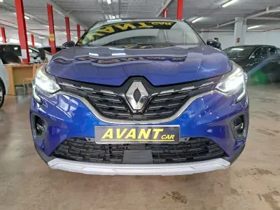 Renault Captur 2022 · foto 2