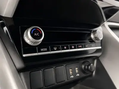 Mitsubishi Eclipse Cross 2022 · foto 13