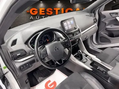 Mitsubishi Eclipse Cross 2022 · foto 9