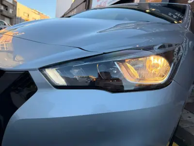 Nissan Micra 2018 · foto 9