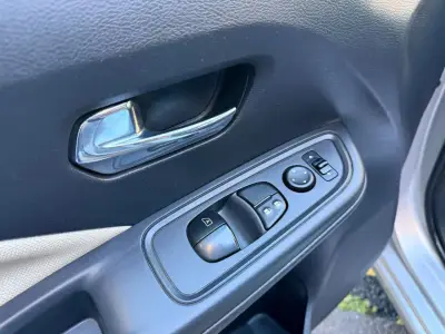 Nissan Micra 2018 · foto 12
