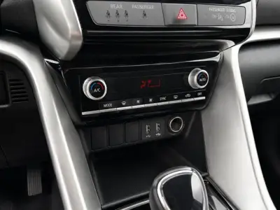 Mitsubishi Eclipse Cross 2024 · foto 19