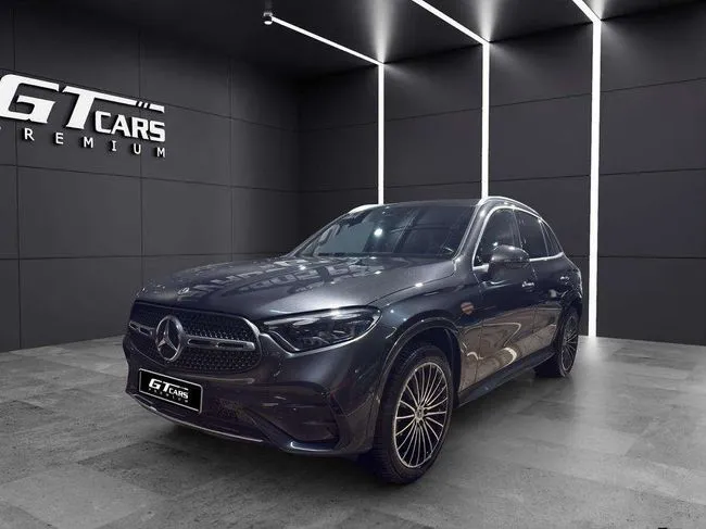 Mercedes-Benz GLC 2024 en 2 islas · CEC