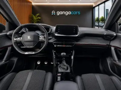 Peugeot 208 2021 · foto 11