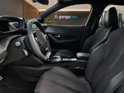 Peugeot 208 2021 · foto 10