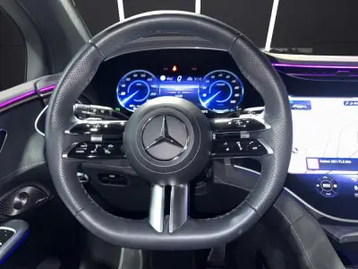 Mercedes-Benz EQE SUV AMG 2025 · foto 8