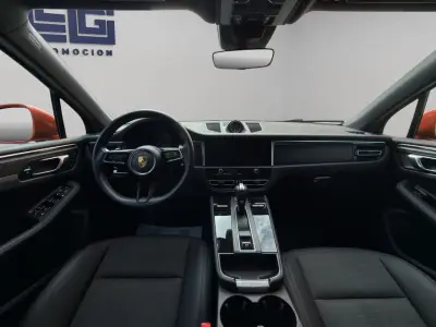 Porsche Macan 2023 · foto 17