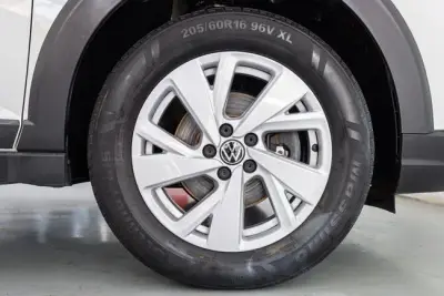 Volkswagen Taigo 2023 · foto 8