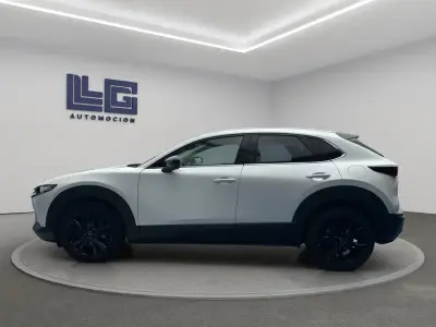 Mazda CX-30 2022 · foto 10