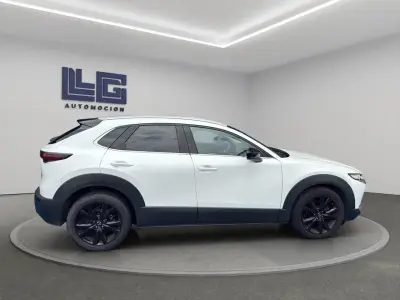 Mazda CX-30 2022 · foto 4