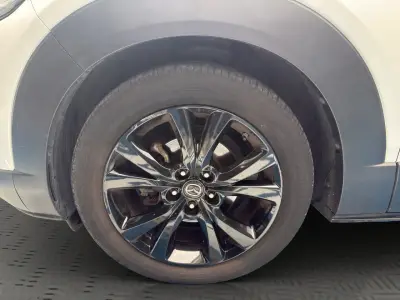 Mazda CX-30 2022 · foto 9