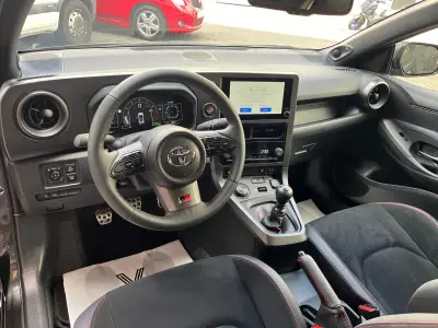 Toyota GR Yaris 2025 · foto 13