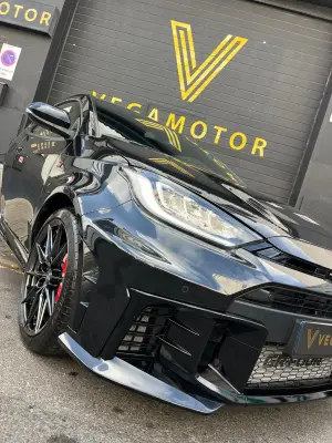 Toyota GR Yaris 2025 · foto 9