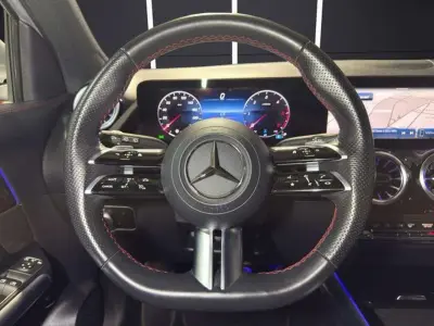 Mercedes-Benz GLA 2023 · foto 11