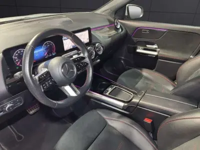Mercedes-Benz GLA 2023 · foto 9