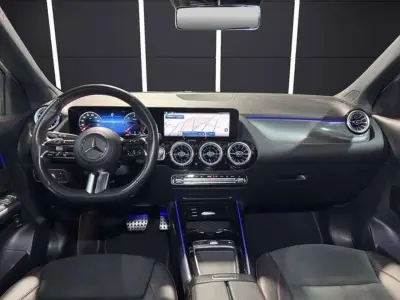 Mercedes-Benz GLA 2023 · foto 10