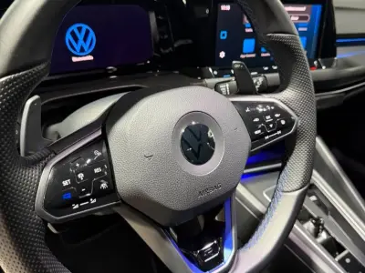 Volkswagen Golf 2021 · foto 5