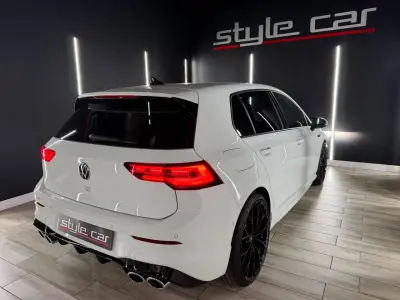 Volkswagen Golf 2021 · foto 2