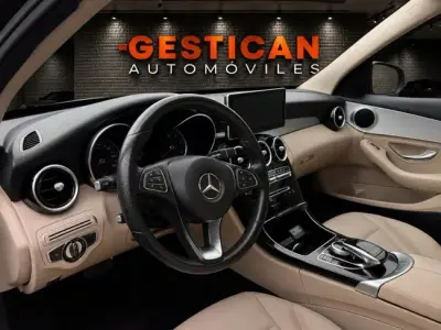 Mercedes-Benz Clase C 2015 · foto 9