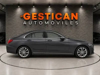 Mercedes-Benz Clase C 2015 · foto 8