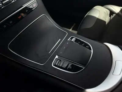 Mercedes-Benz GLC 2022 · foto 32