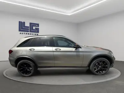 Mercedes-Benz GLC 2022 · foto 24