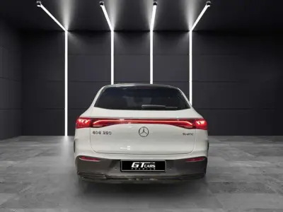 Mercedes-Benz EQE SUV 2023 · foto 5