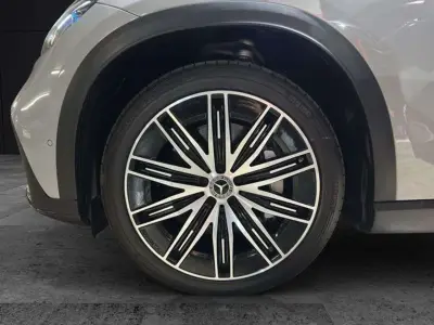 Mercedes-Benz EQE SUV 2023 · foto 7