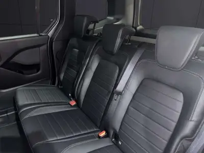 Mercedes-Benz Clase T 2023 · foto 13