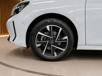 Opel Corsa 2024 · foto 5