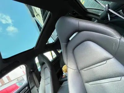 Porsche Panamera 2020 · foto 16