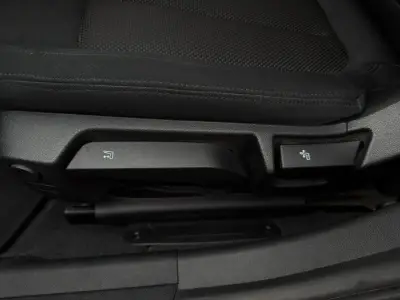 BMW Serie 3 2022 · foto 19