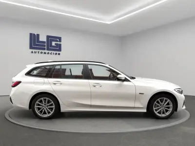 BMW Serie 3 2022 · foto 5