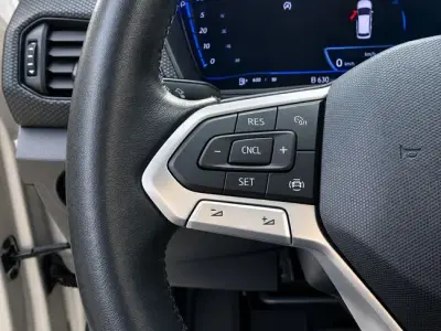 Volkswagen T-Cross 2023 · foto 10