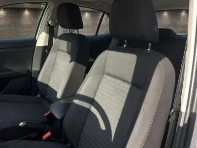 Volkswagen T-Cross 2023 · foto 14