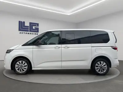 Volkswagen Multivan 2022 · foto 7