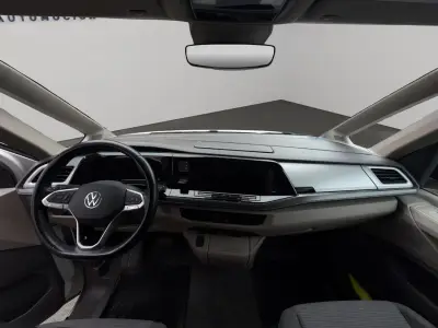 Volkswagen Multivan 2022 · foto 16