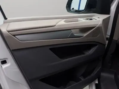 Volkswagen Multivan 2022 · foto 13