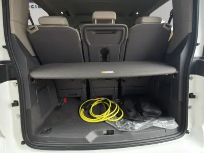 Volkswagen Multivan 2022 · foto 17