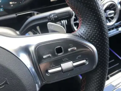 Mercedes-Benz GLA 2022 · foto 11