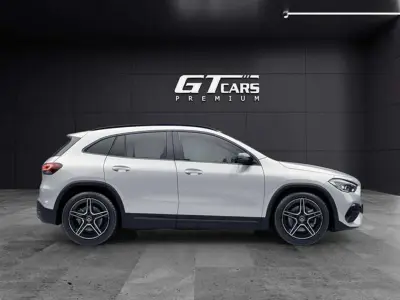 Mercedes-Benz GLA 2022 · foto 2